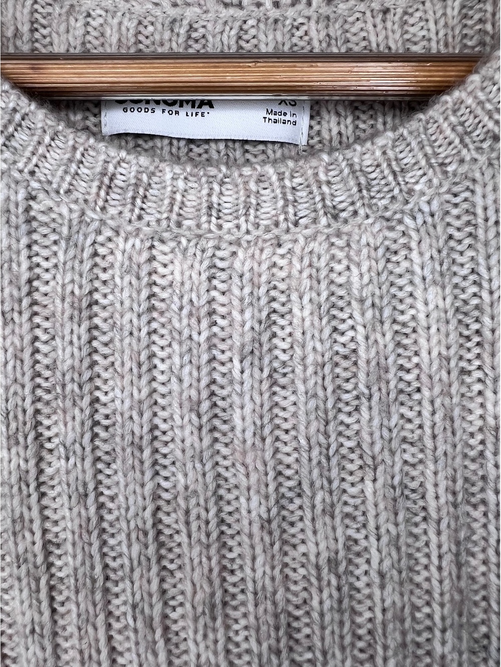 NWT Chunky Ribbed Knit Tank Top Sweater Beige Oatmeal XS Cozy Soft Quiet Luxury - Picture 3 of 6